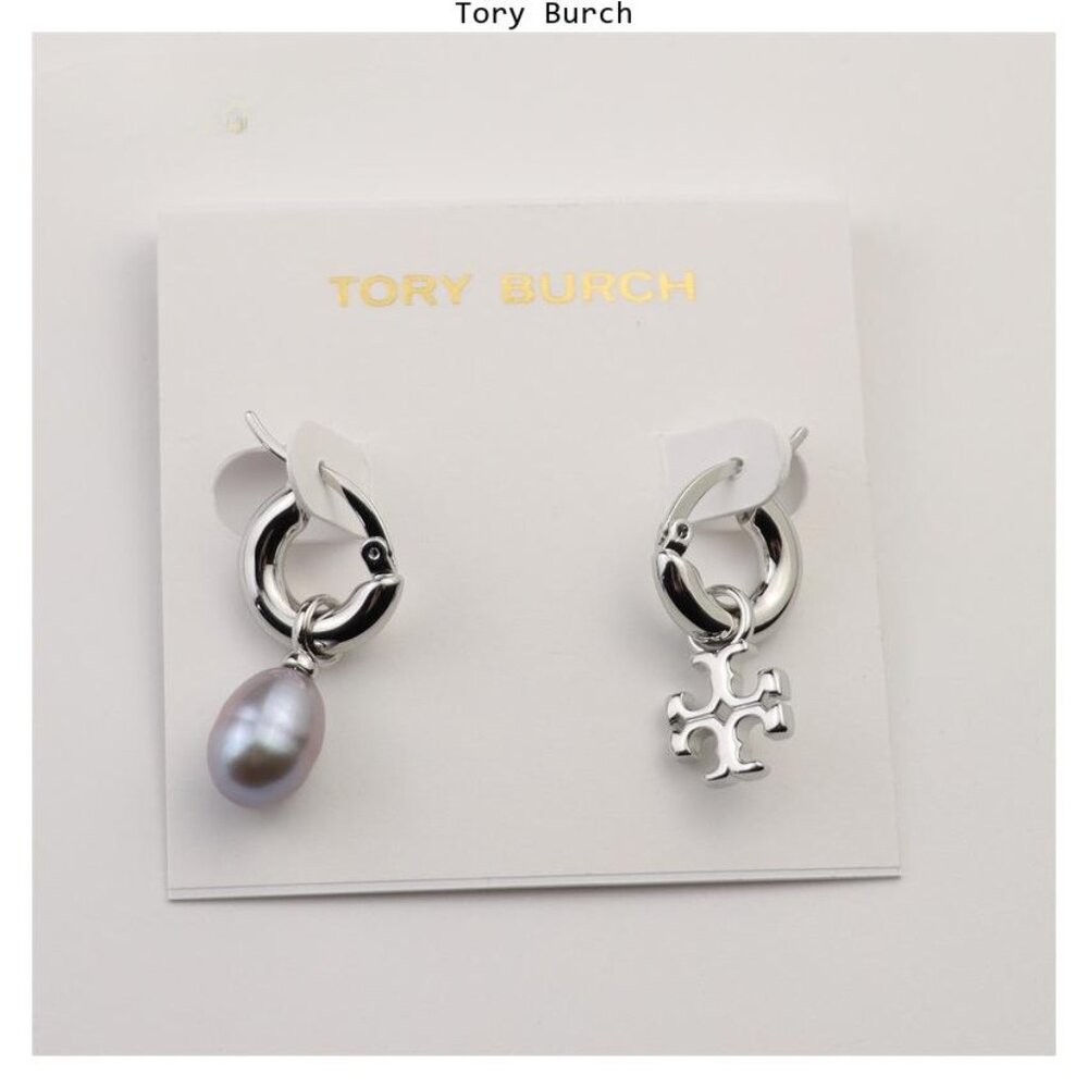 Tory Burch Earrings(Brand New)